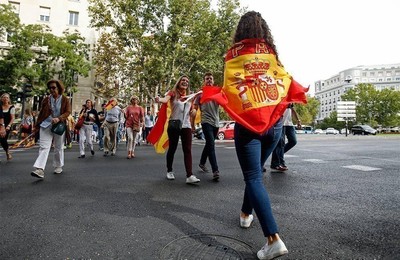 /media/noticias/fotos/pr/2020/05/14/bandera-espanola-prohiben_thumb.jpg