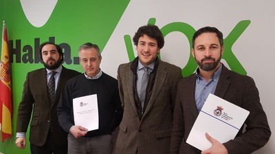 /media/noticias/fotos/pr/2018/02/09/vox_Pozuelo_IN_thumb.jpg