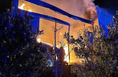 /media/noticias/fotos/pr/2021/11/16/incendio-sin-victimas-en-un-chalet-de-pozuelo-de-alarcon_thumb.jpg