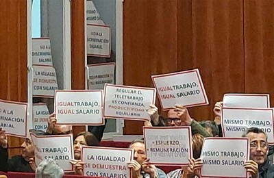 /media/noticias/fotos/pr/2024/10/17/empleados-del-ayuntamiento-protestan_WiCq9Ku_thumb.jpg