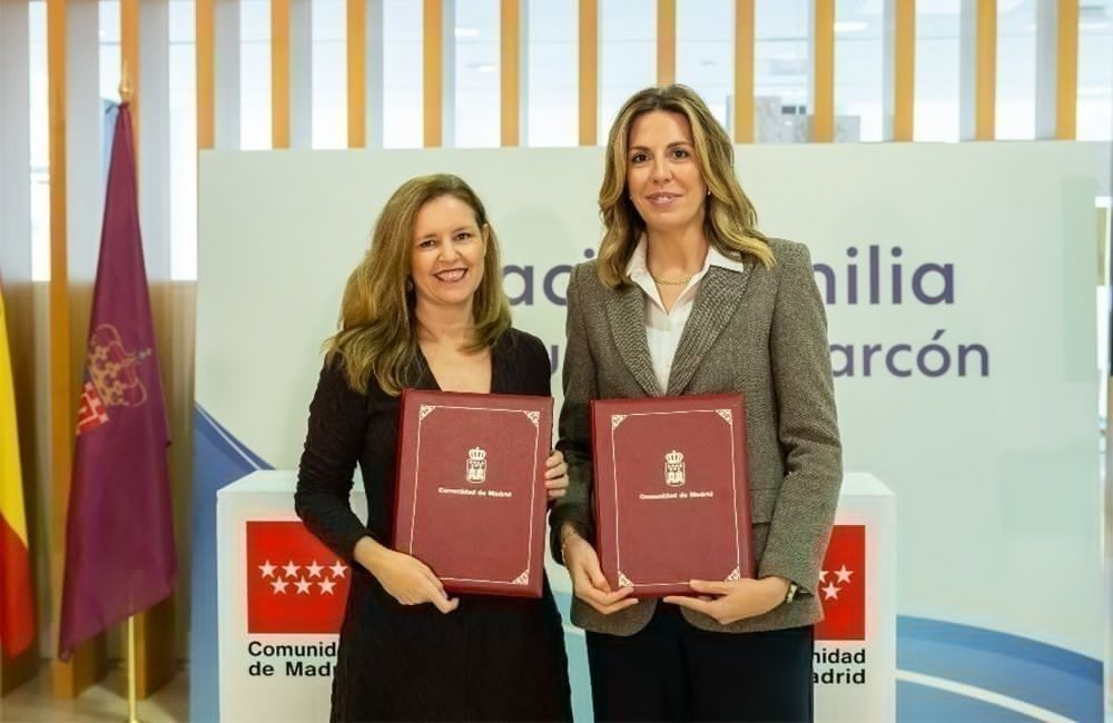 Ana Dávila y Paloma Tejero