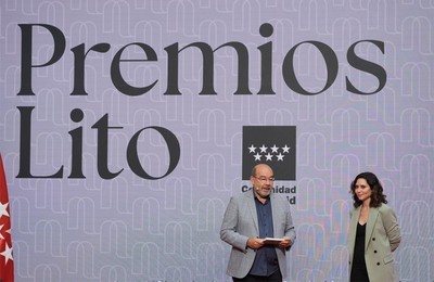 Ayuso en los Premios Lito