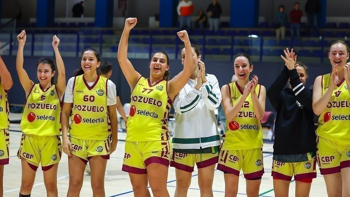 jugadoras de baloncesto femenino