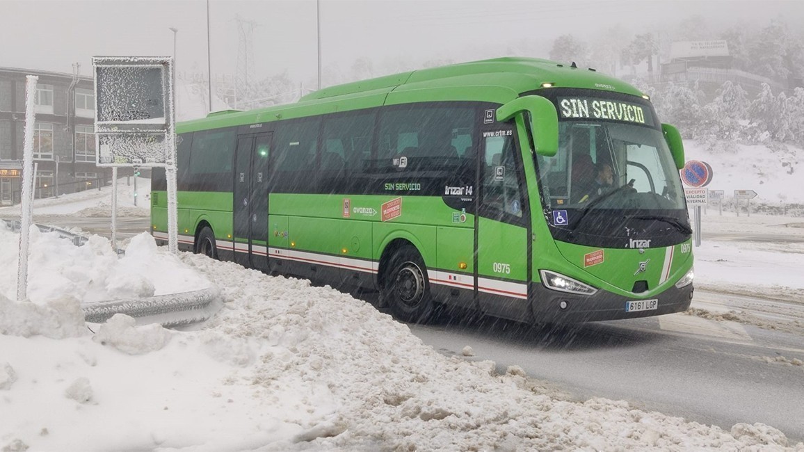 Autobus en la nieve