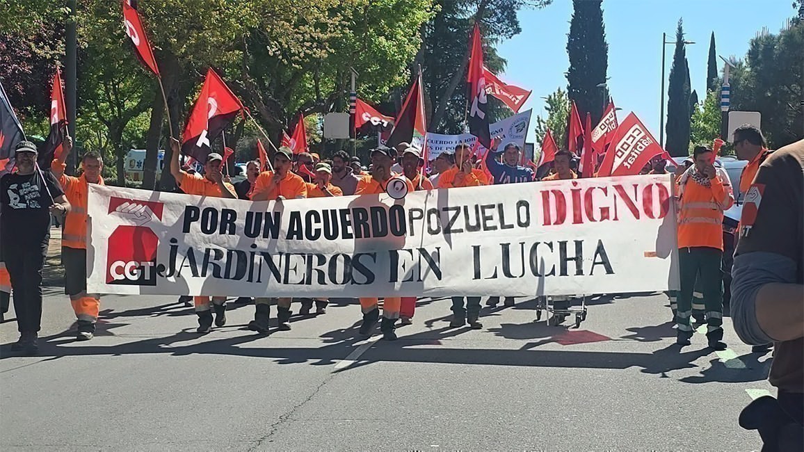 Jardineros manifestándose en Pozuelo