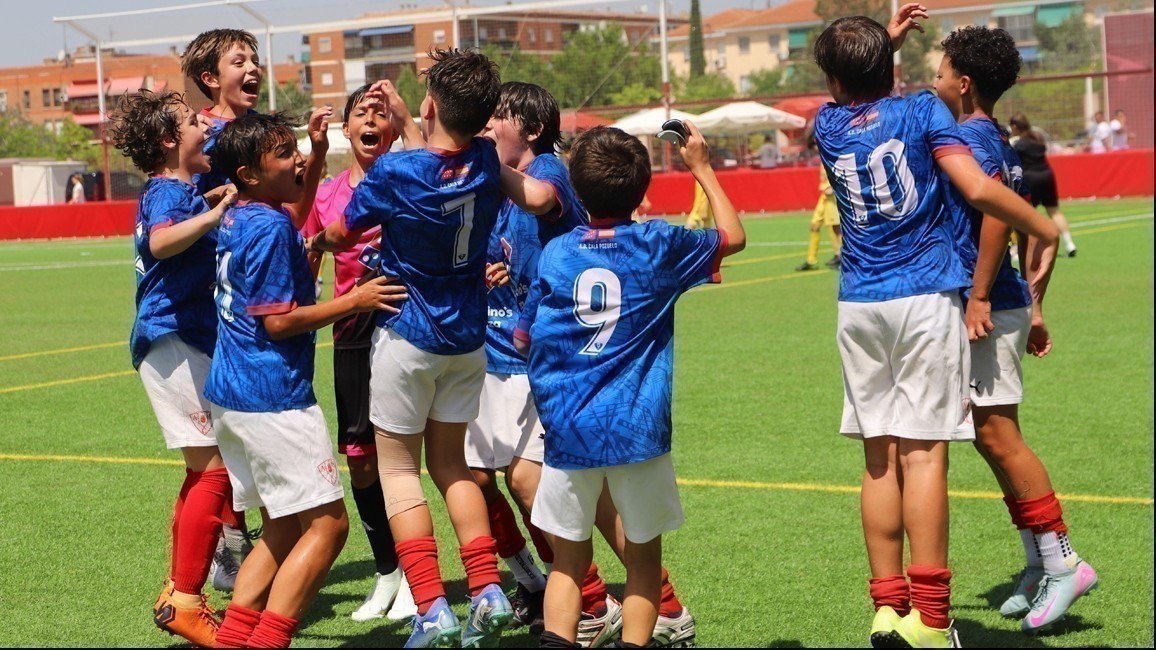 Cala Pozuelo Infantil