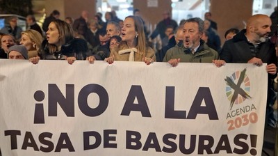 Manifestación contra la tasa de basuras en Pozuelo