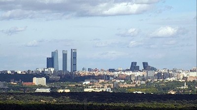 https://pozueloin.es/media/noticias/fotos/pr/2025/12/01/vista-de-madrid_thumb.jpg