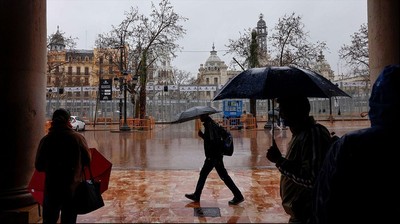 https://pozueloin.es/media/noticias/fotos/pr/2026/05/11/lloviendo-en-madrid_thumb.jpg