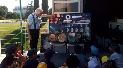 https://pozueloin.es/media/noticias/fotos/pr/2026/05/19/clase-planetario_EYCl8uM_thumb.jpg