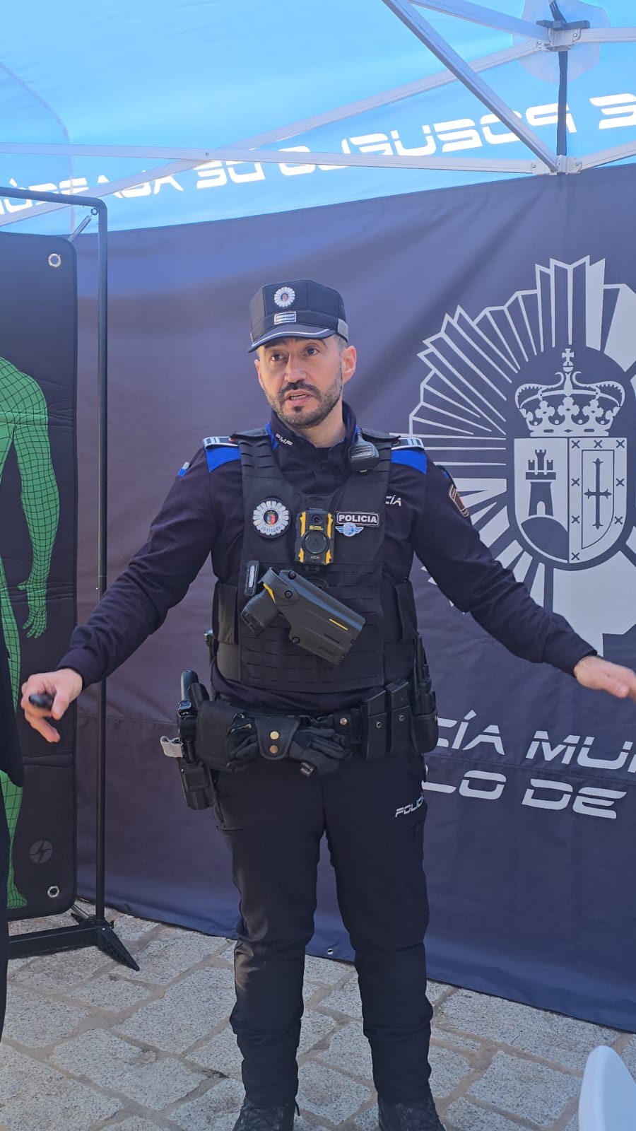 Drones y Pistolas Taser