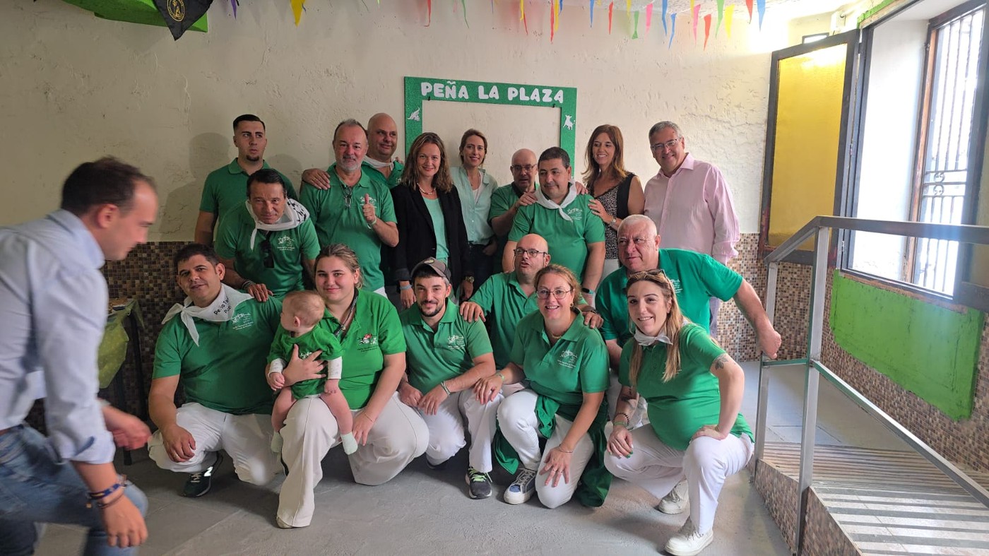 Inauguración de la sede de la Peña La Plaza en Pozuelo