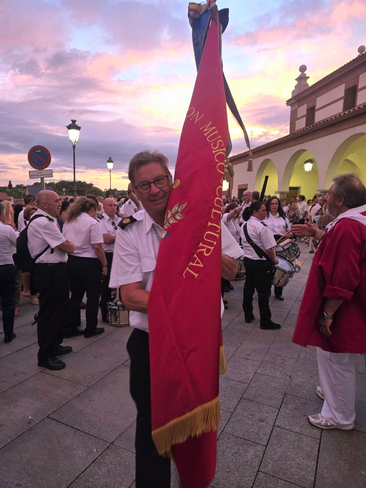 Solemne procesión en honor a Nuestra Señora de la Consolación Coronada en Pozuelo