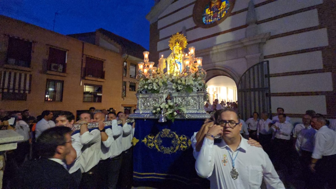 Solemne procesión en honor a Nuestra Señora de la Consolación Coronada en Pozuelo