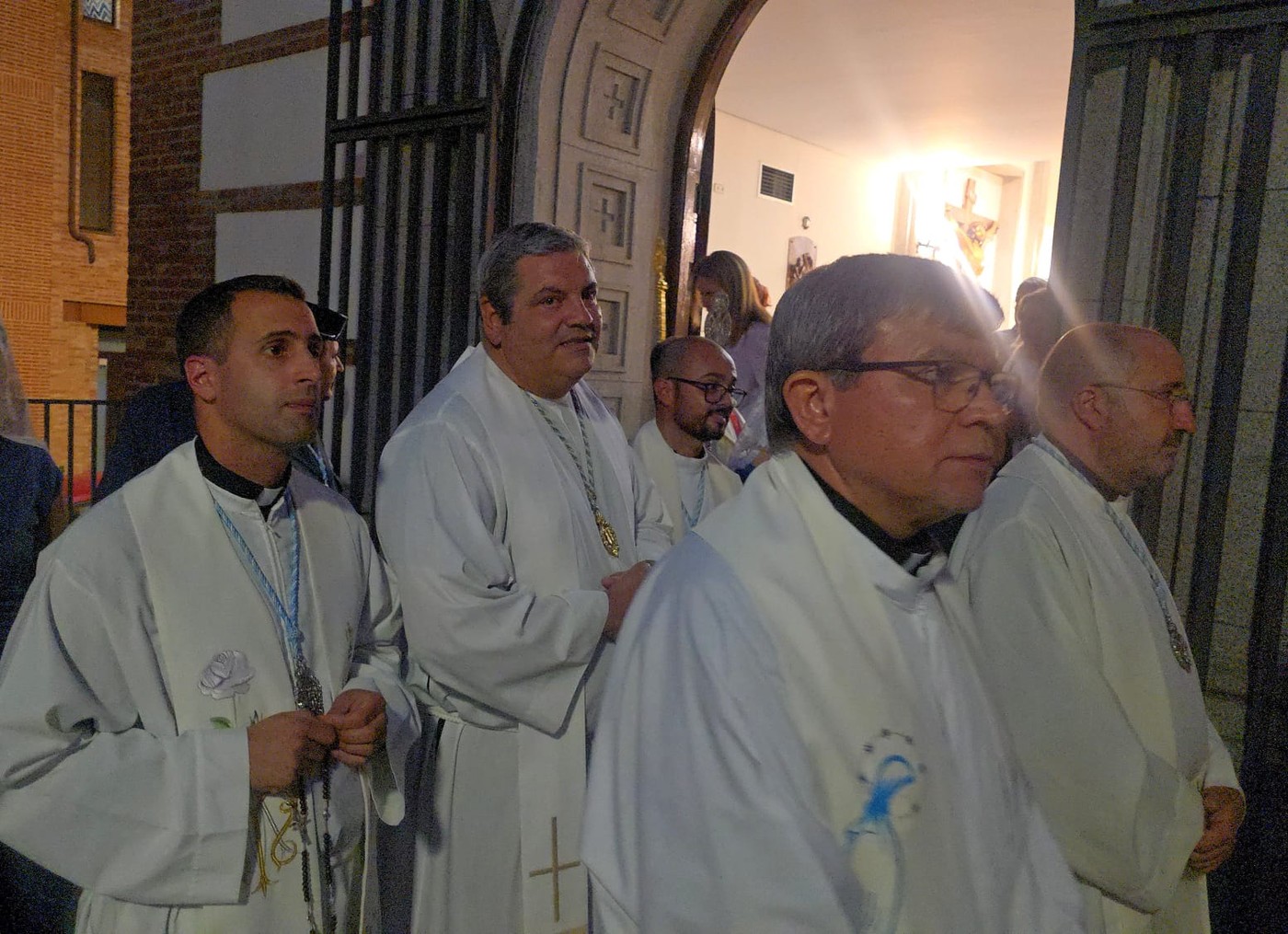 Solemne procesión en honor a Nuestra Señora de la Consolación Coronada en Pozuelo