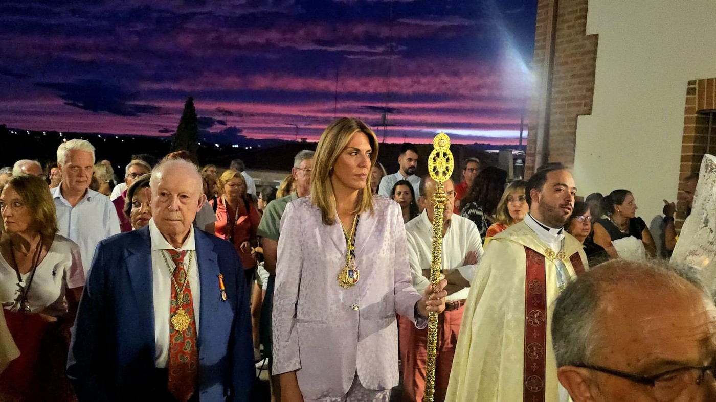 Solemne procesión en honor a Nuestra Señora de la Consolación Coronada en Pozuelo