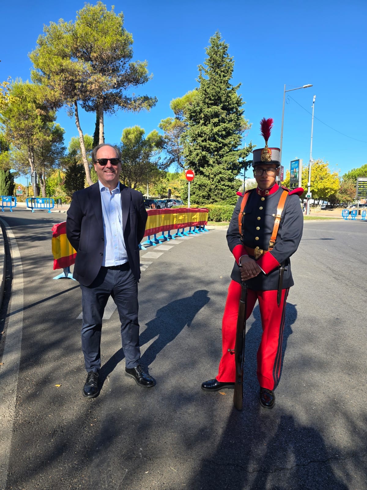 Homenaje a la Bandera de España en Pozuelo