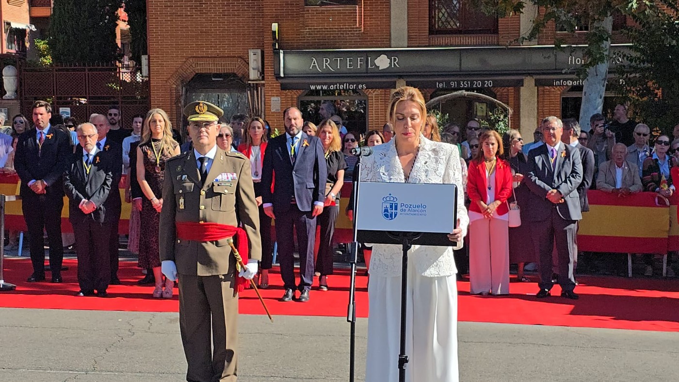 Homenaje a la Bandera de España en Pozuelo