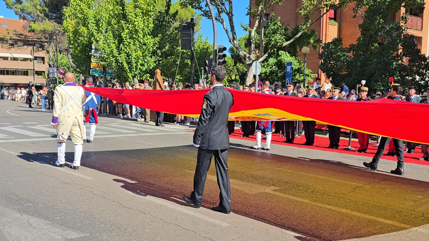 Homenaje a la Bandera de España en Pozuelo