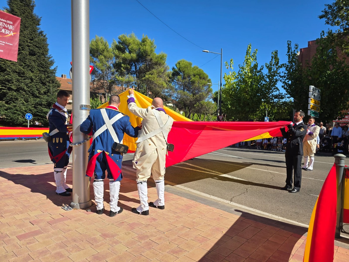 Homenaje a la Bandera de España en Pozuelo