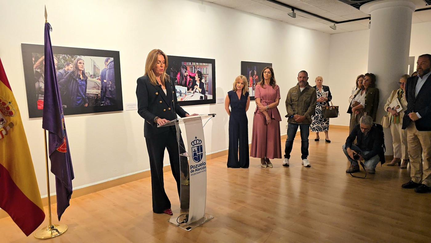 inauguración de la exposición fotográfica ´Letizia, de Princesa a Reina´ en el Centro Cultural MIRA