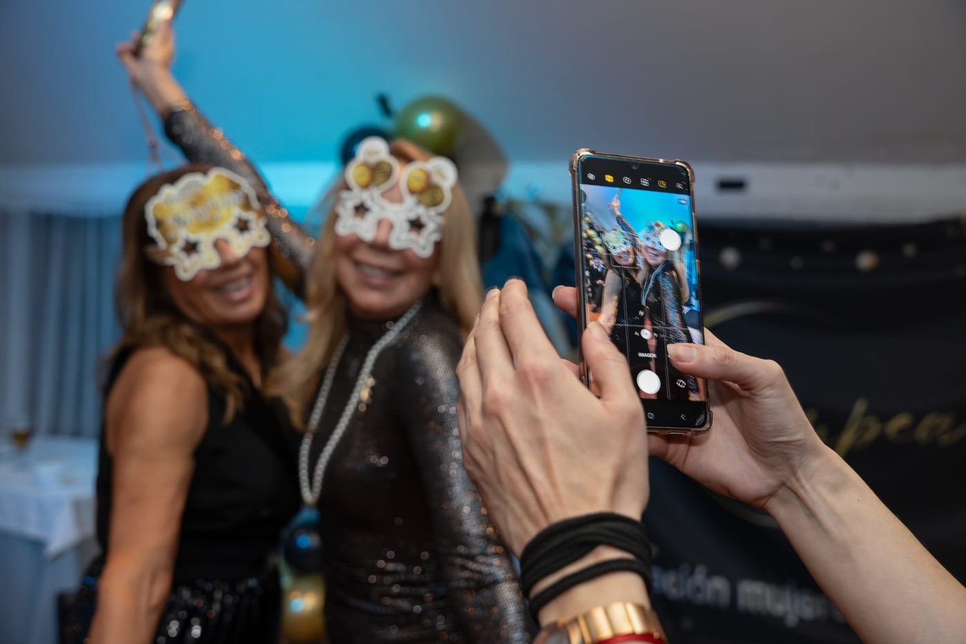 Mujeres Empresarias en su fiesta