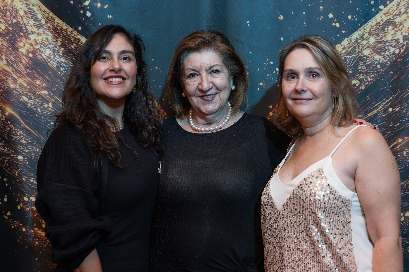 Mujeres Empresarias en su fiesta