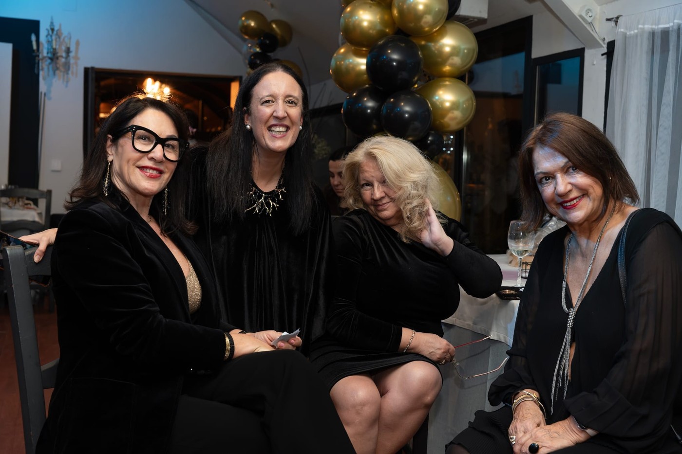 Mujeres Empresarias en su fiesta