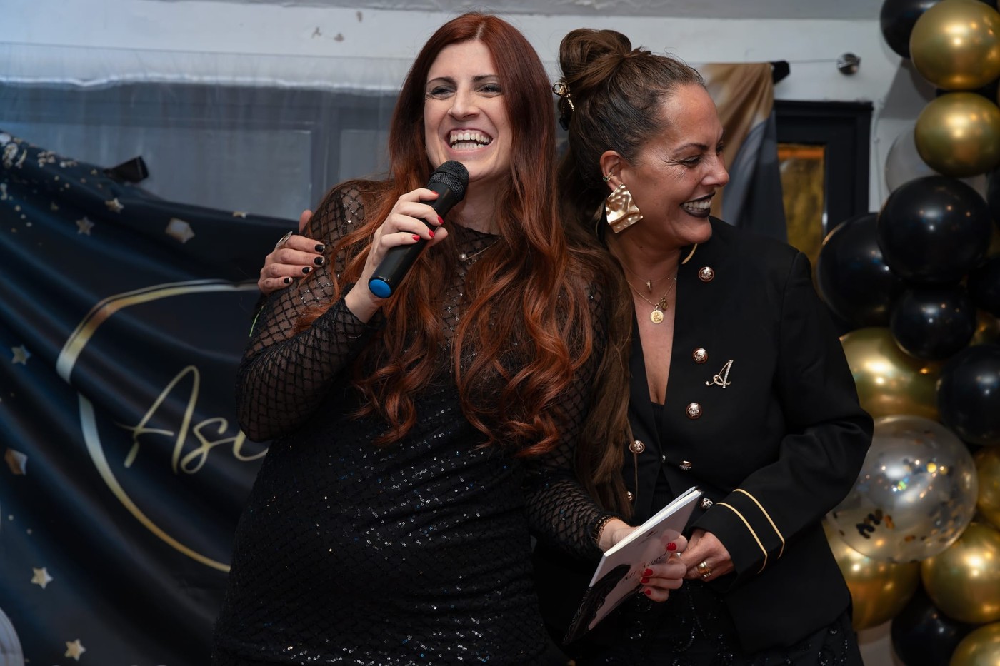 Mujeres Empresarias en su fiesta