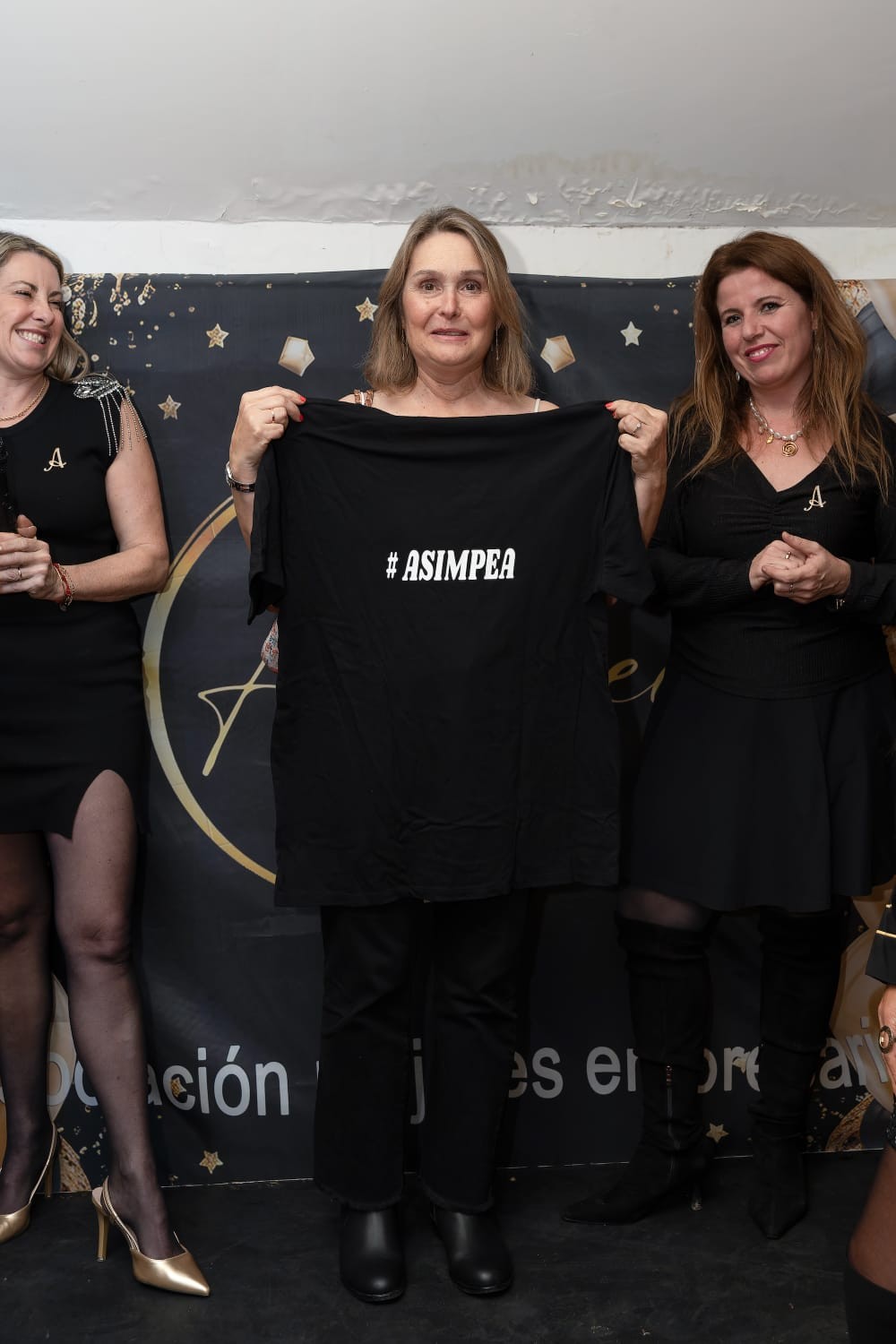 Mujeres Empresarias en su fiesta