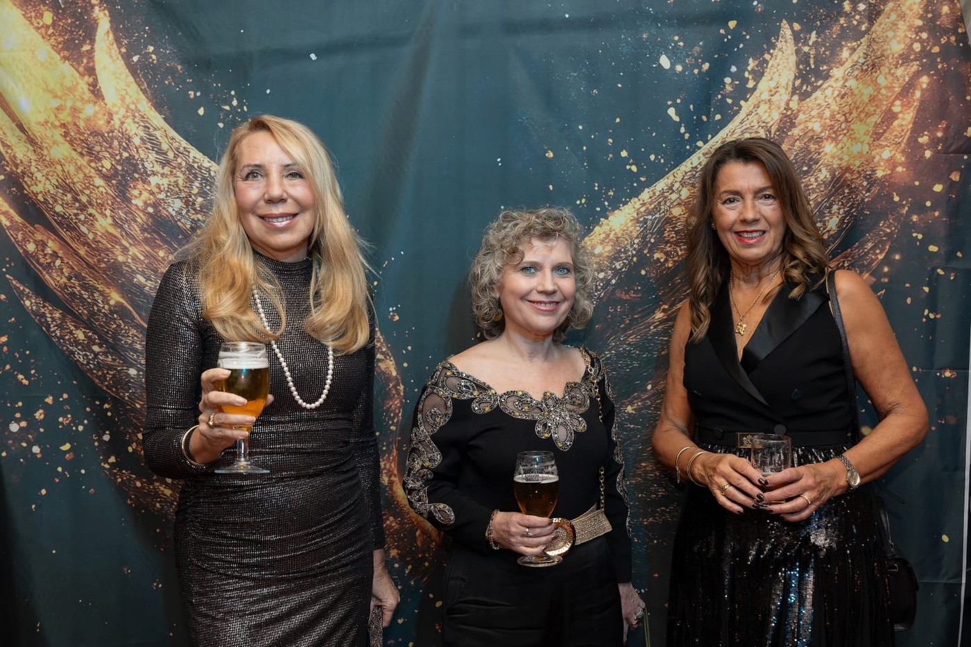 Mujeres Empresarias en su fiesta