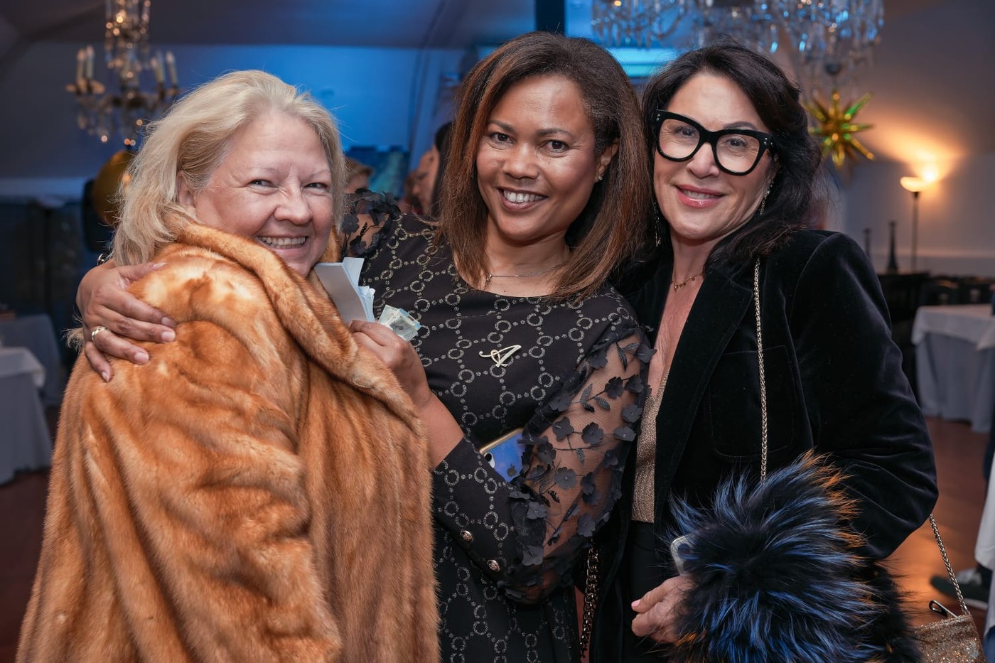 Mujeres Empresarias en su fiesta