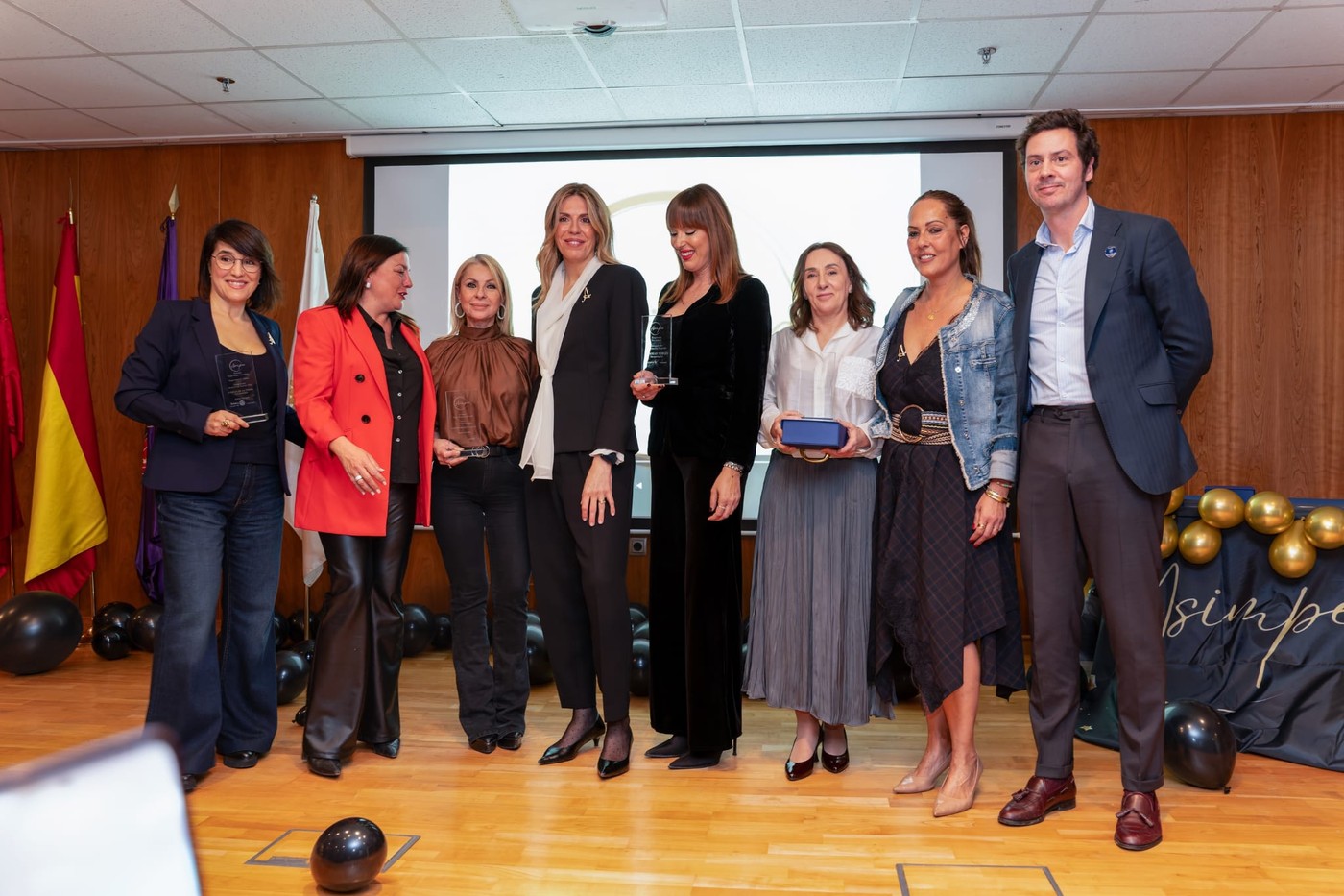 Entrega de IV Premios Mujer Empresaria ASIMPEA en Pozuelo