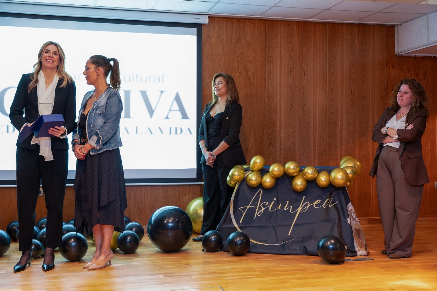 Entrega de IV Premios Mujer Empresaria ASIMPEA en Pozuelo