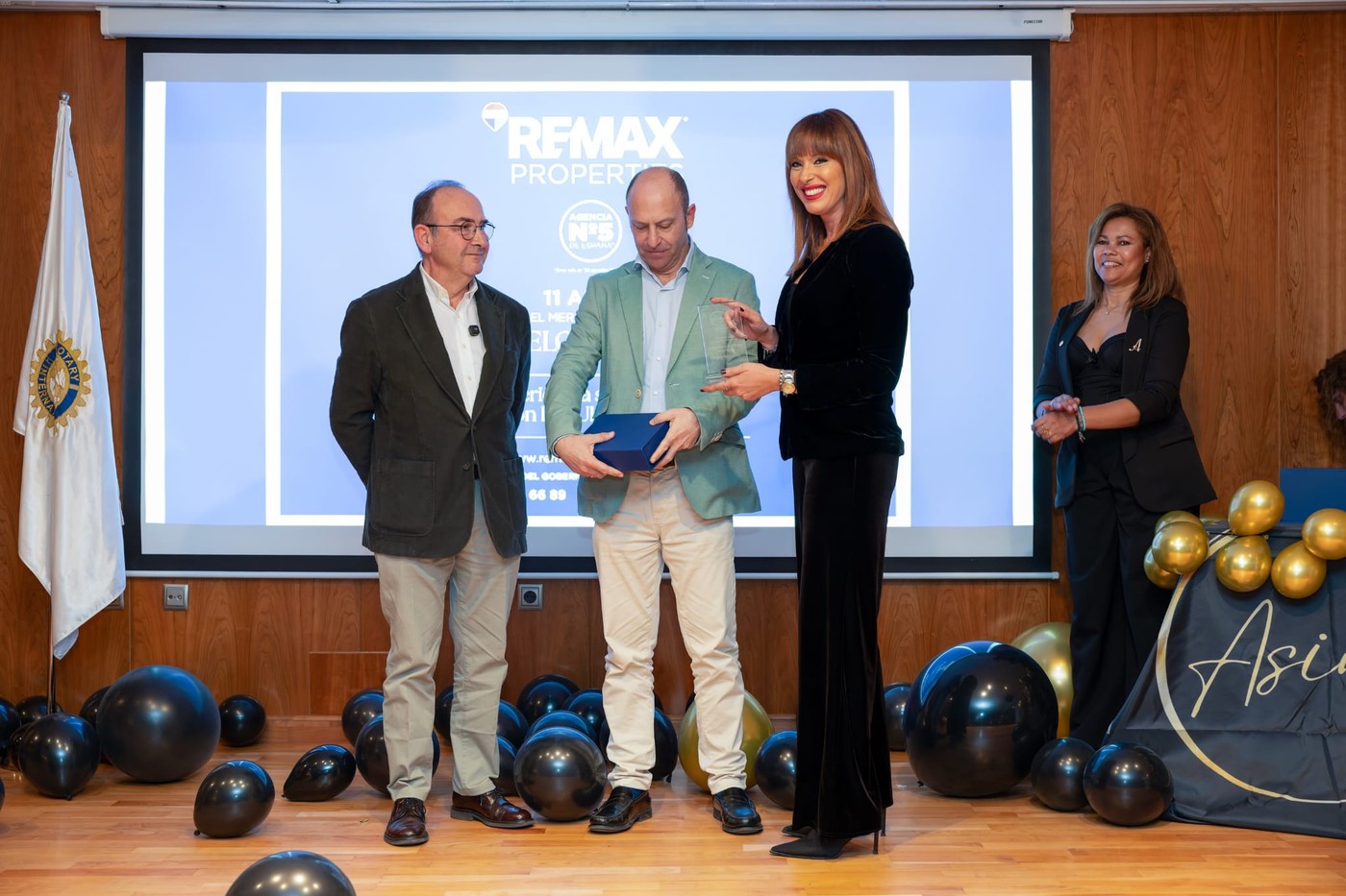 Entrega de IV Premios Mujer Empresaria ASIMPEA en Pozuelo