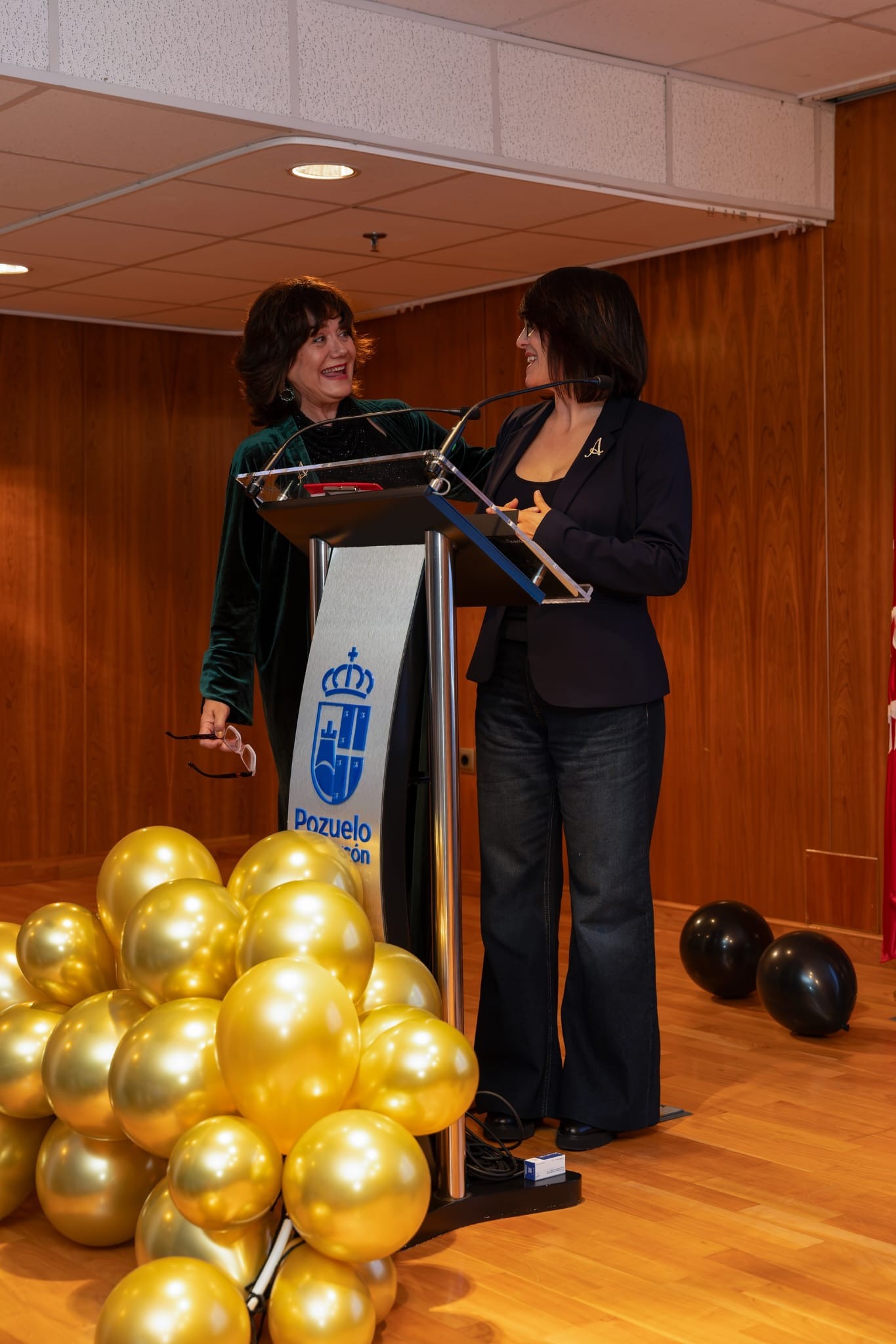 Entrega de IV Premios Mujer Empresaria ASIMPEA en Pozuelo