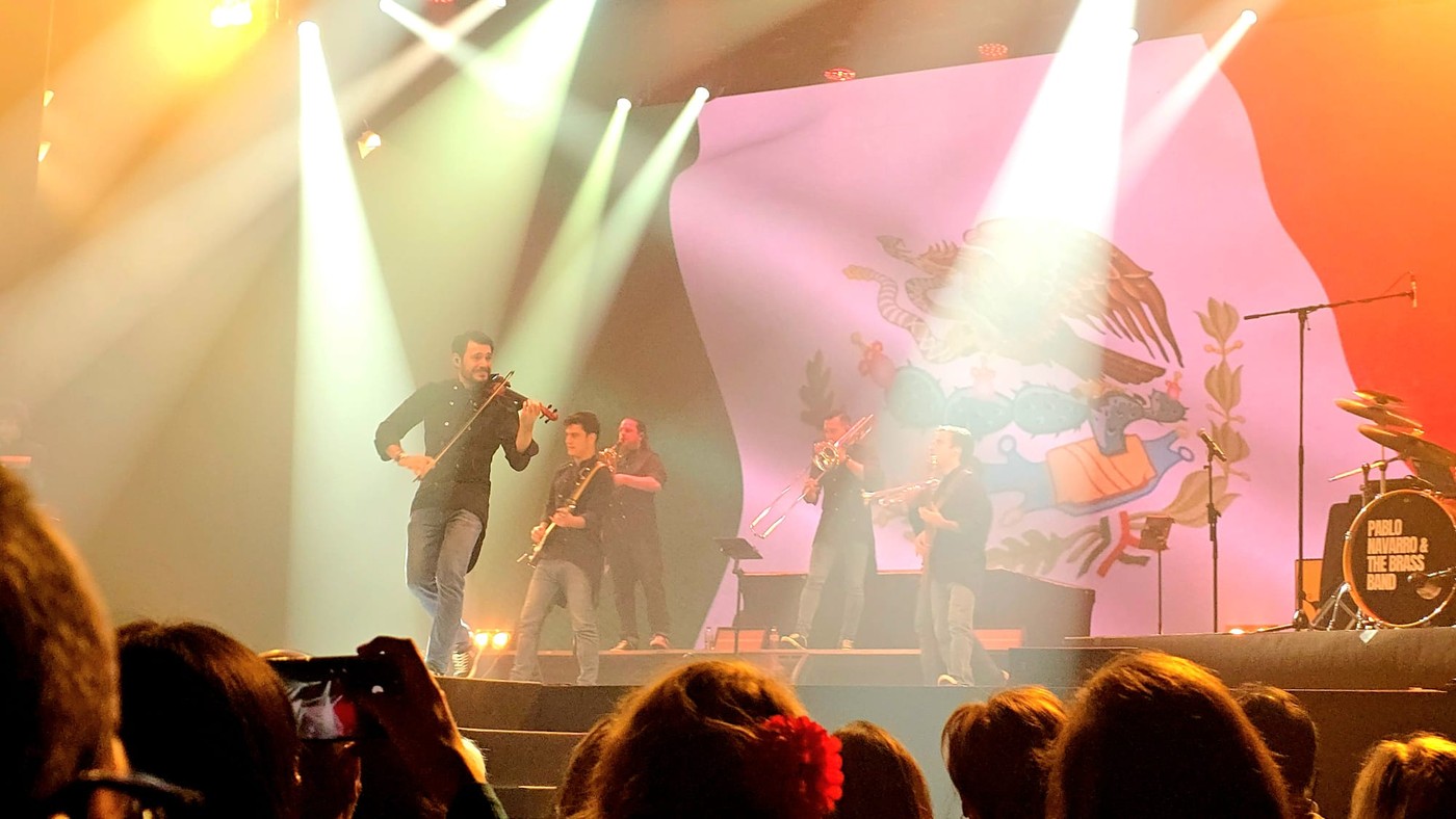 Pablo Navarro y la Brass Band