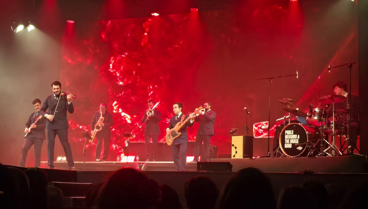 Pablo Navarro y la Brass Band