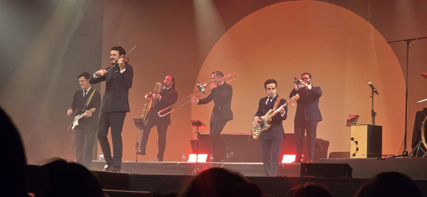 Pablo Navarro y la Brass Band