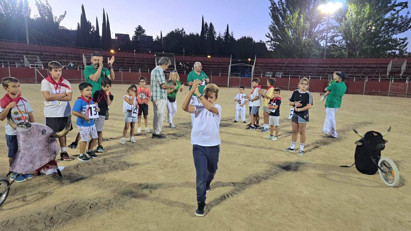 Concurso de Recortes Infantil en Pozuelo