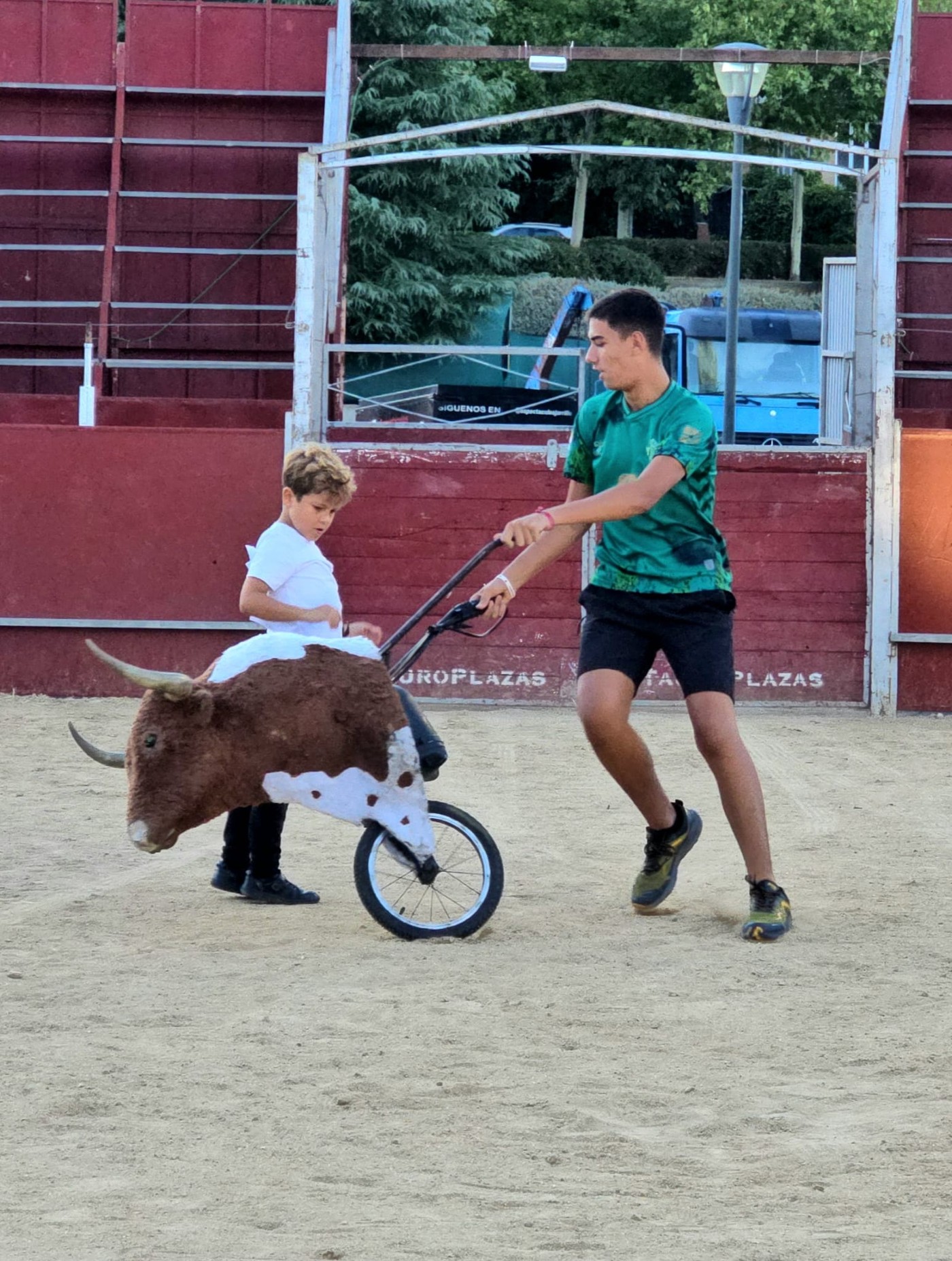Concurso de Recortes Infantil en Pozuelo