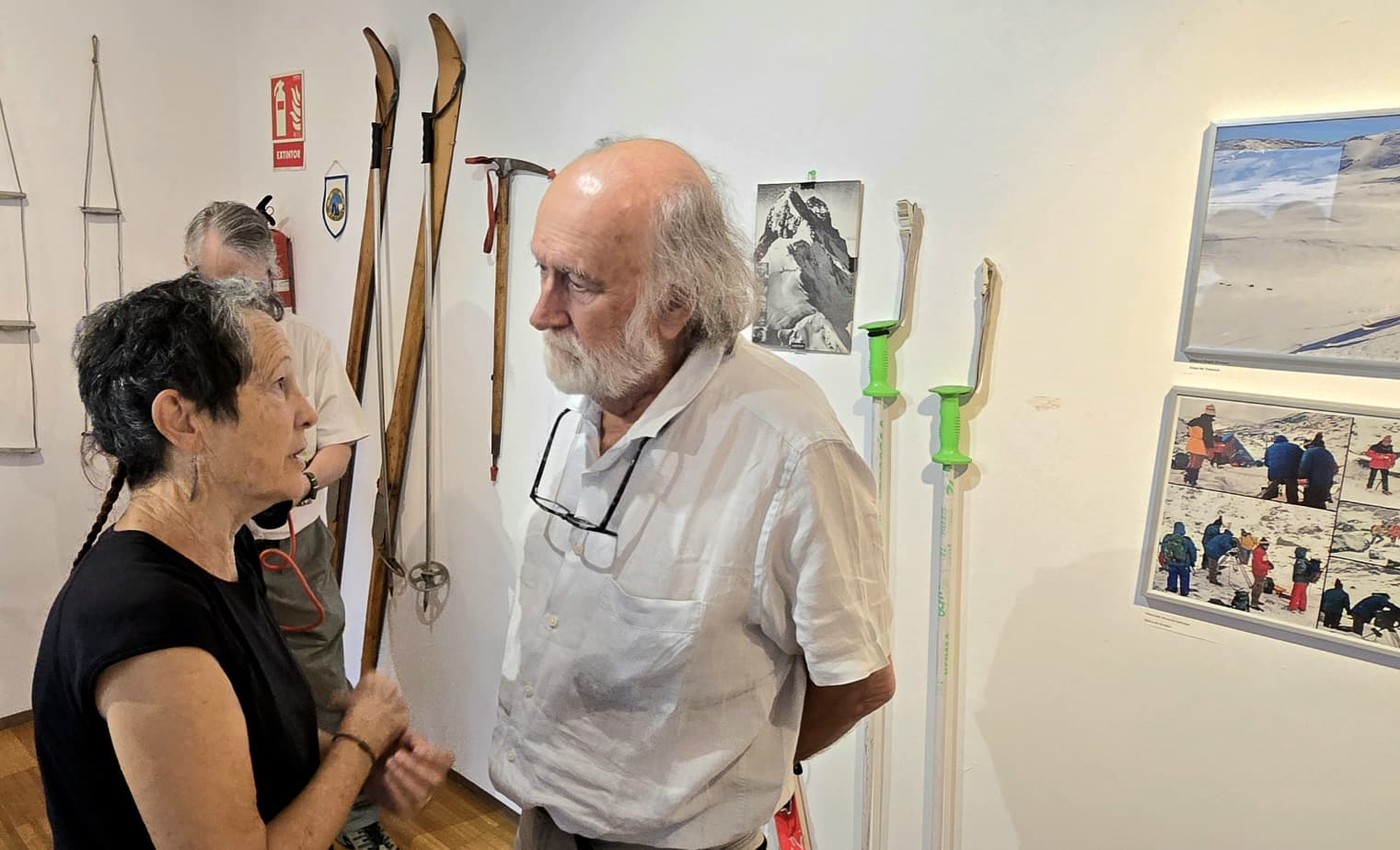 Exposición de las Bodas de Oro del Club de Alpinismo Piedrafita