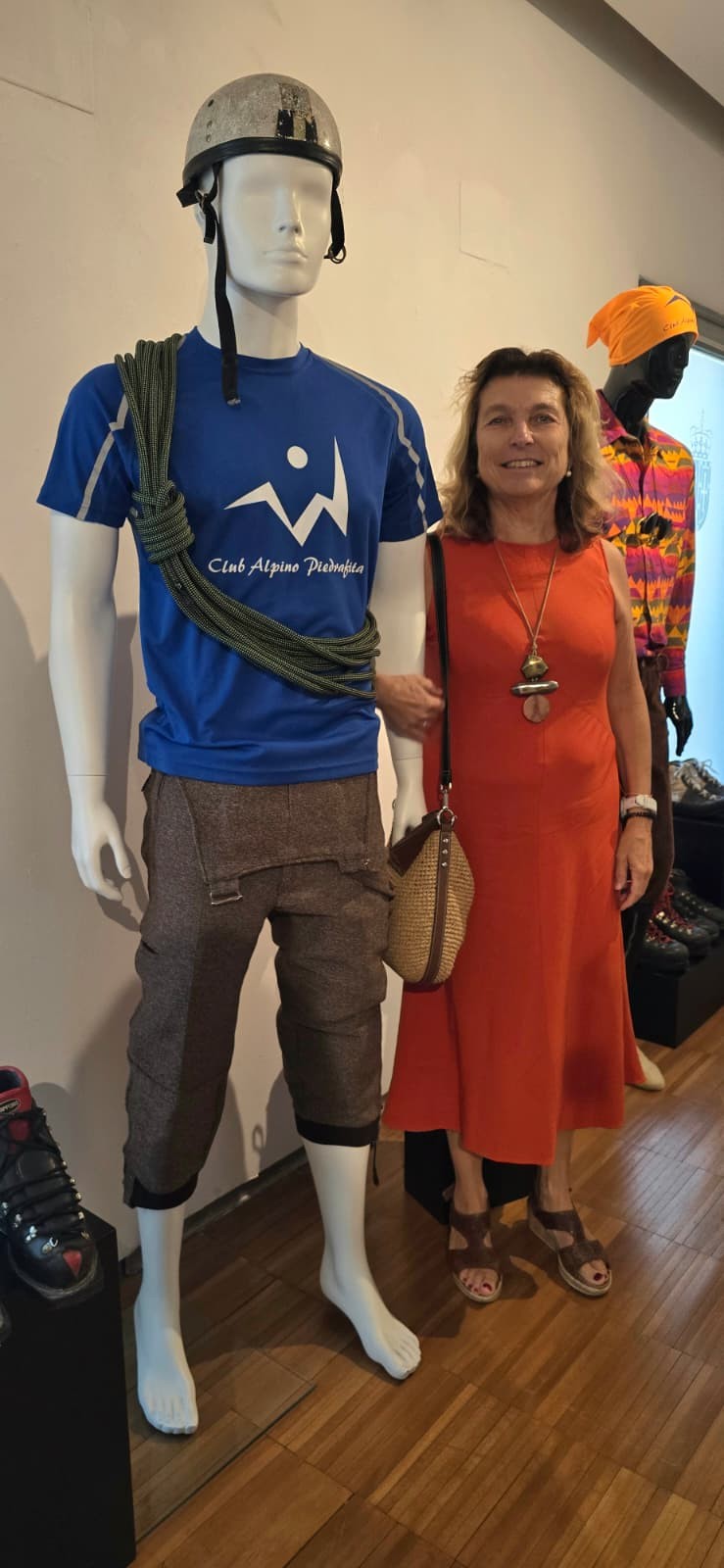 Exposición de las Bodas de Oro del Club de Alpinismo Piedrafita